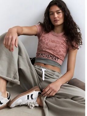 NWOT FP MOVEMENT Run The Distance in Baby Petal Pink Combo Tee SZ: M/L